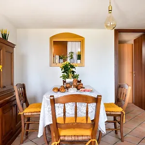 Eleonora's Apartment